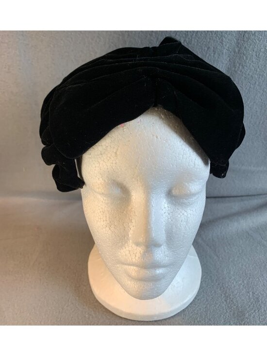 Vintage Black Velvet Womens Pillbox Hat With Layered Pleats Classic Chic Ladies main image 9